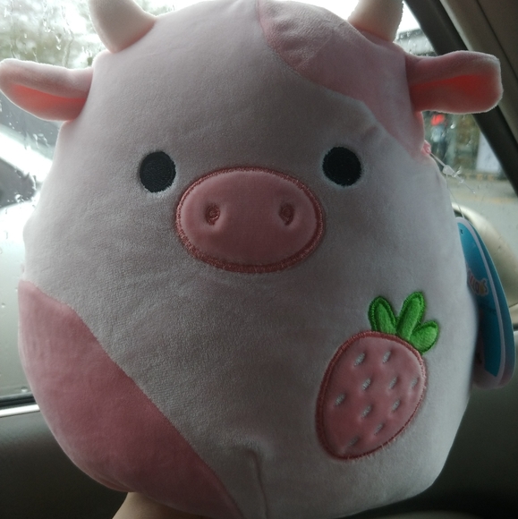 Squishmallows Accessories - Reshma Cow 8"